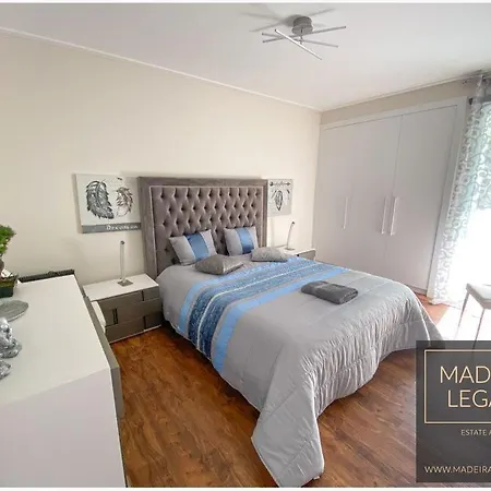 1 Bed Sleeps 4 With Pool * فونشال